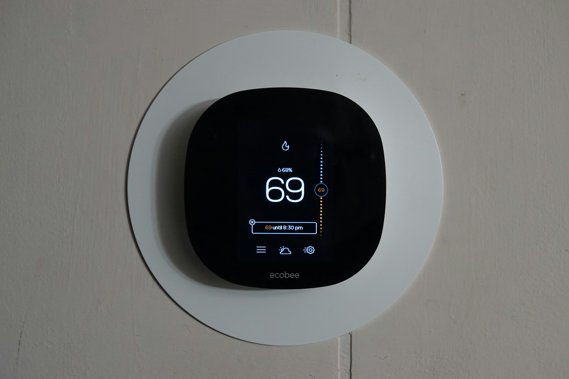 Improve Your Home's Air Quality: Solutions Guide for 2025